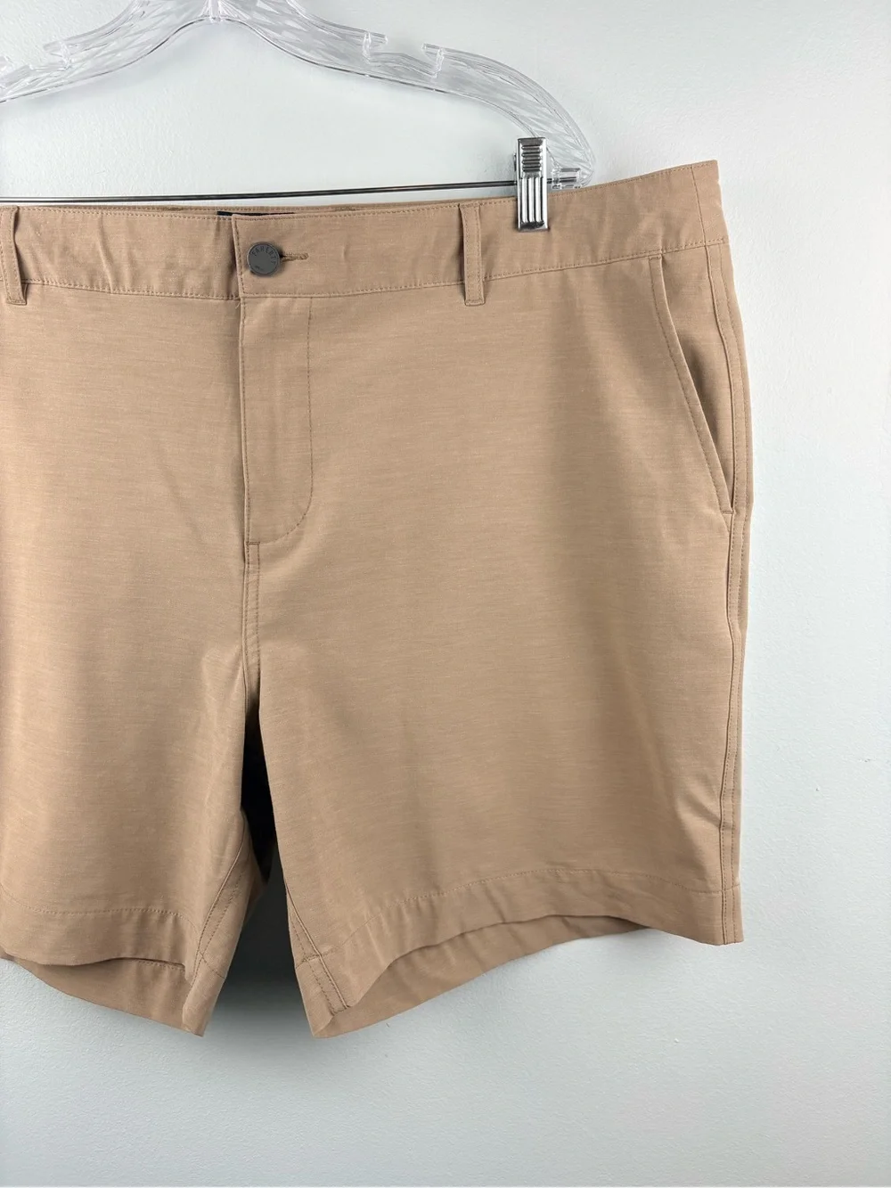 Faherty All Day Shorts 7” in Khaki Quick Dry Stretch Lightweight Drawstring 40